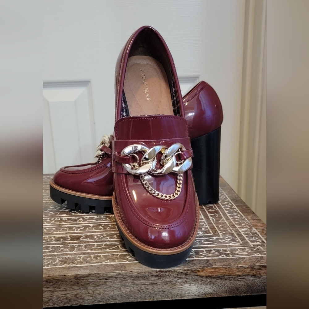Antonio Melani platform loafers size 9.5